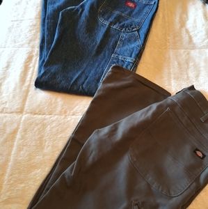 2 pairs Dickies pants/jeans 34x34